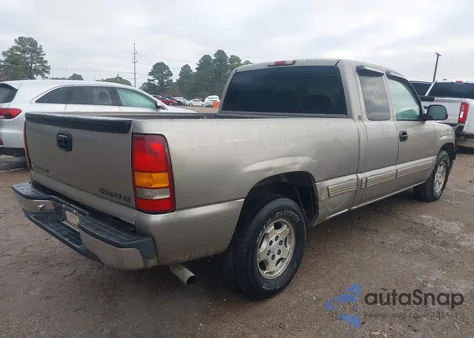 2001 Chevrolet Silverado 1500 Ls z USA, uszkodzony, nr VIN 2GCEC19V411334040